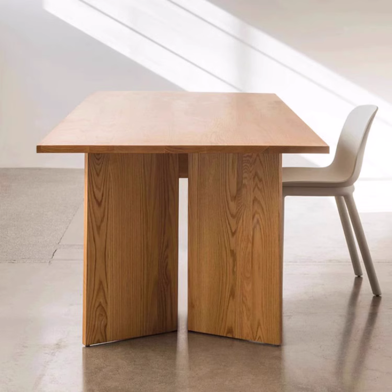 Alya Dining Table