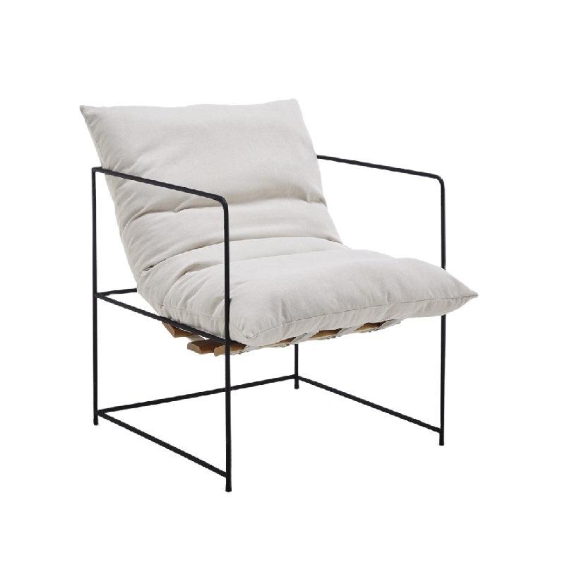 Giacomo Wide Tufted Armchair