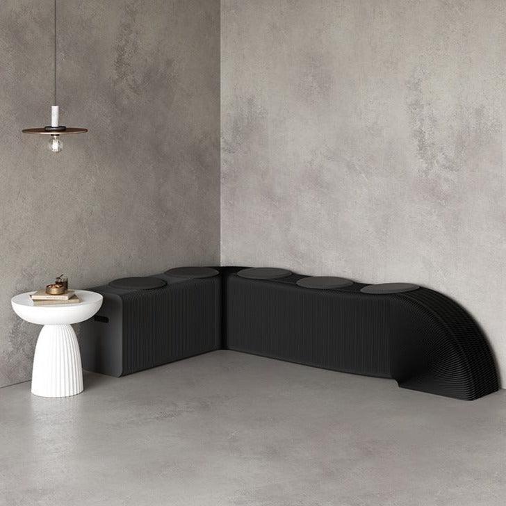 Lilla Expanding Paper Seats