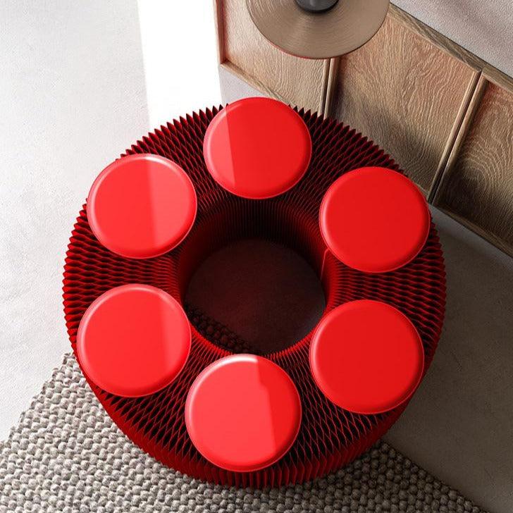 Lilla Expanding Paper Seats