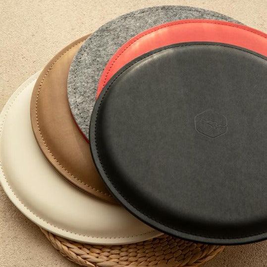 Lilla Expanding Paper Seats