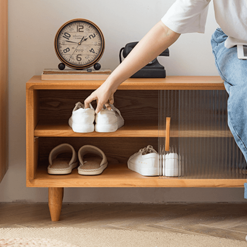 Matilda Shoe Closet With Detachable Shelf