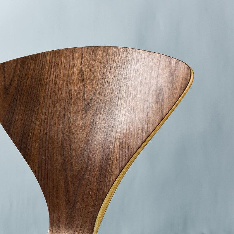 Reginer Tufted Side Chair