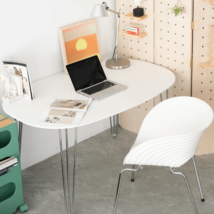 Szilvia Modern Dining Table