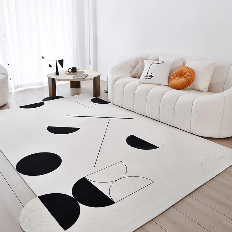 Ula Black/White Geometric Carpet