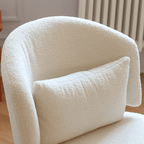 Wera Villus Lounge Chair