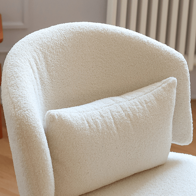 Wera Villus Lounge Chair